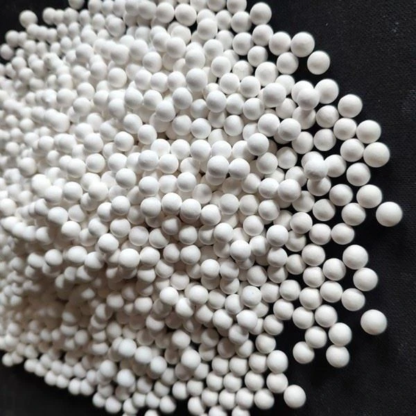 alumina for defluorination